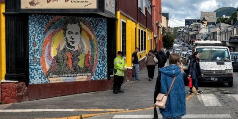 Mural and urban landscape in Argentina